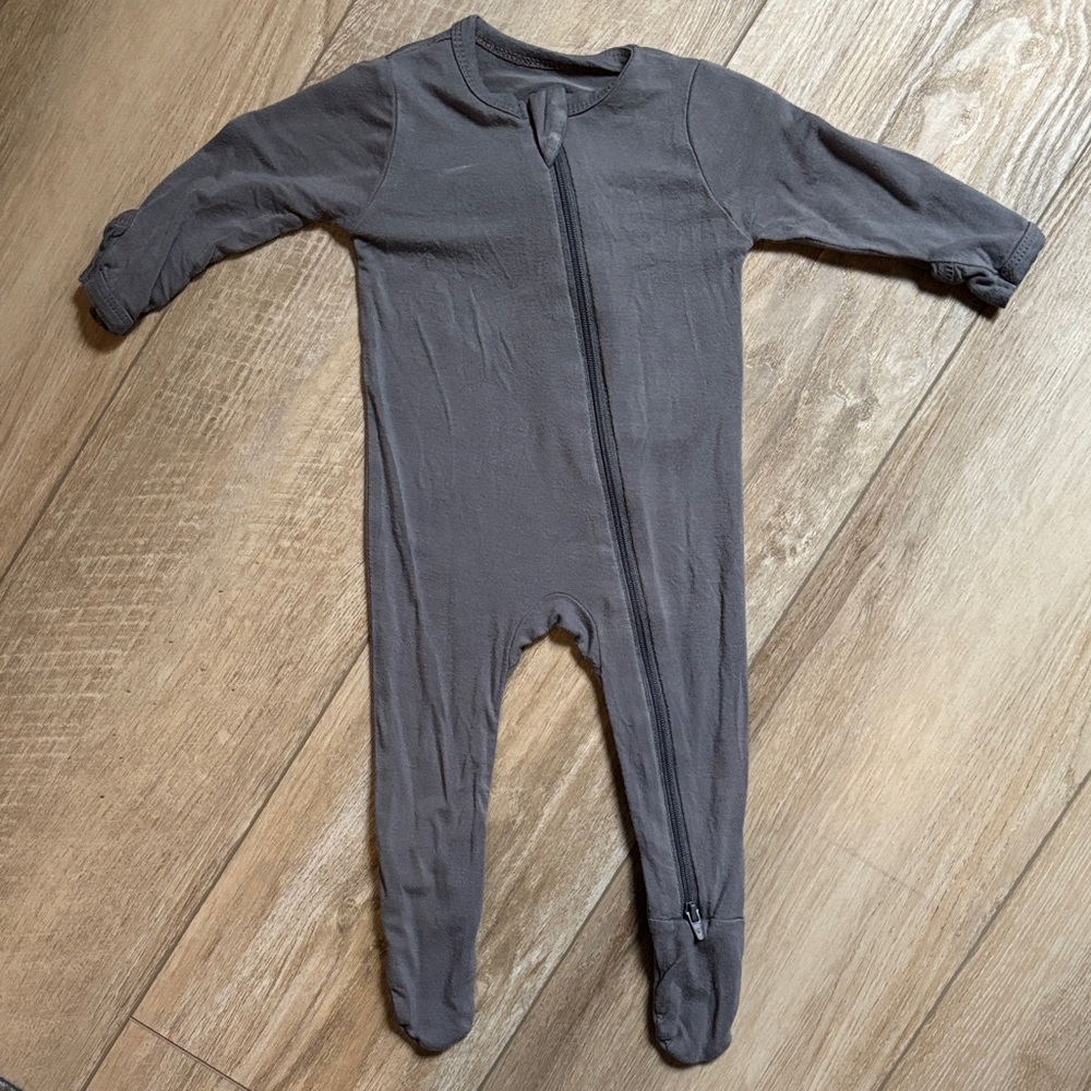 Kyte BABY Charcoal Kids Footie